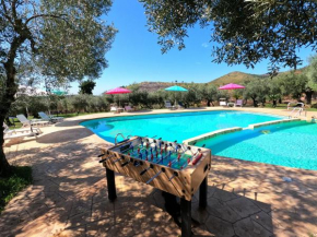 Отель Recidence Villa Olivia  Итри
